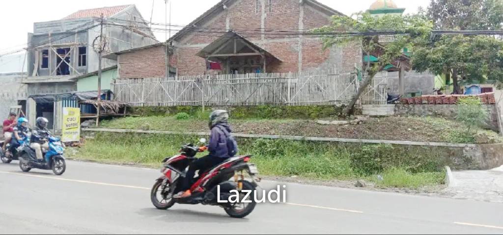 Rumah Dijual BU Pinggir Jalan + Tempat Usaha di Cilacap Dekat Bandara Tunggul Wulung Cilacap, Pasar Jeruklegi Cilacap
