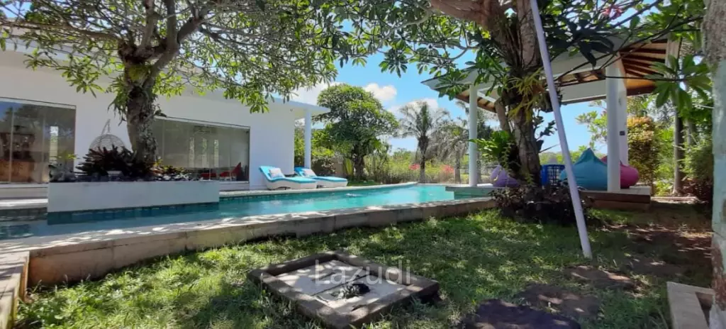 Amazing Freehold Villa 4 bedrooms furnished in Pecatu Bali