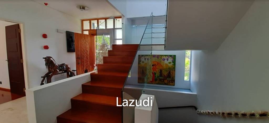 Amazing Freehold Villa 4 bedrooms furnished in Pecatu Bali