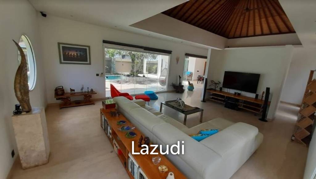 Amazing Freehold Villa 4 bedrooms furnished in Pecatu Bali