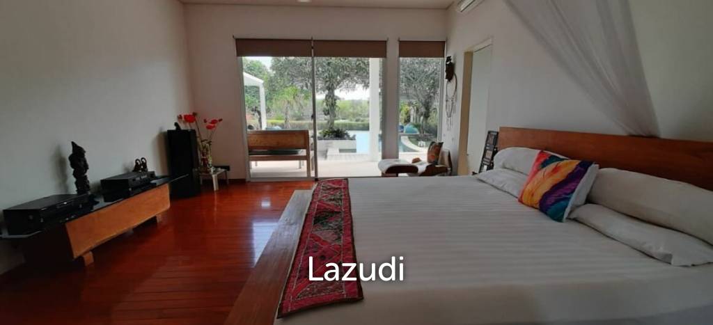 Amazing Freehold Villa 4 bedrooms furnished in Pecatu Bali