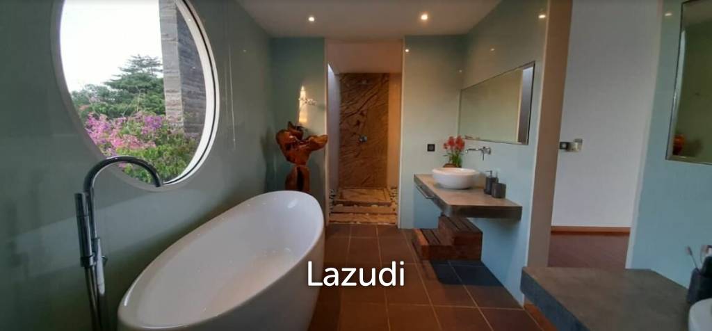 Amazing Freehold Villa 4 bedrooms furnished in Pecatu Bali