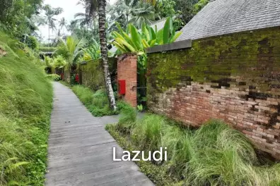 Brand new River Valley view development in Ubud
