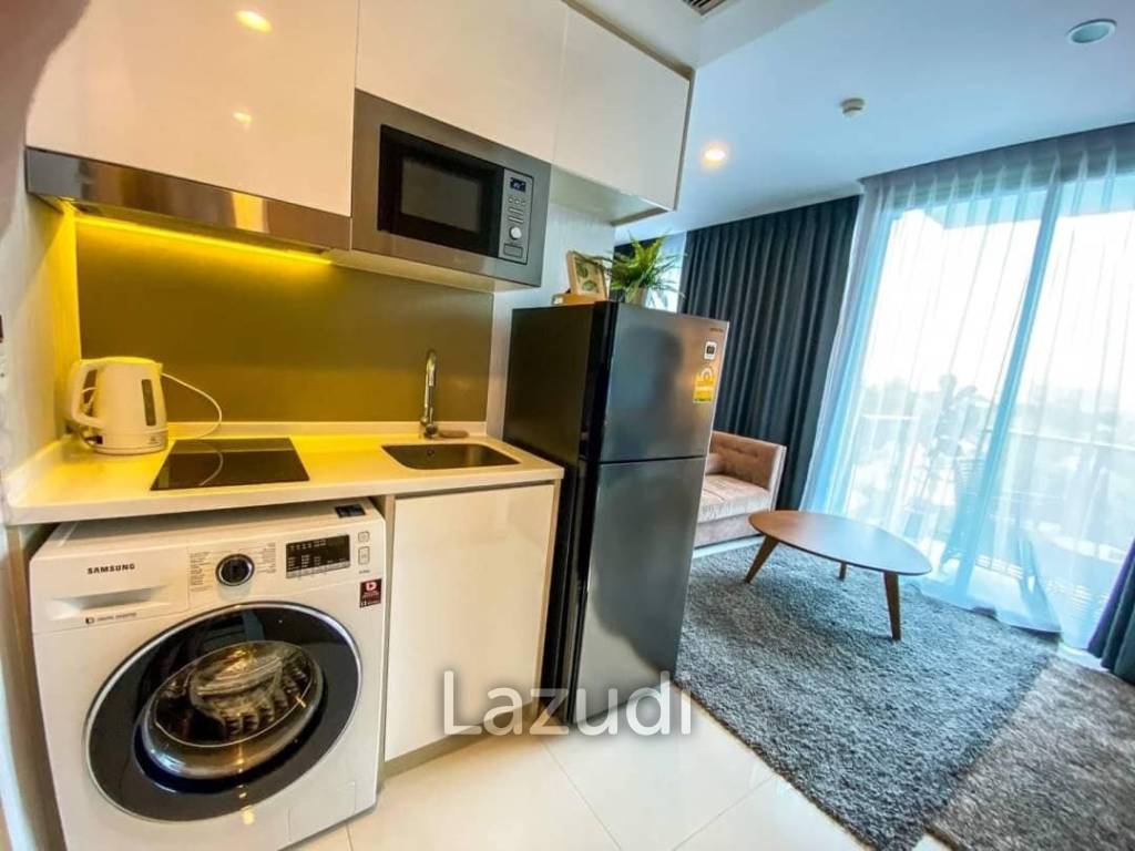 Studio 1 Bath 27 SQ.M The Riviera Wongamat Condo