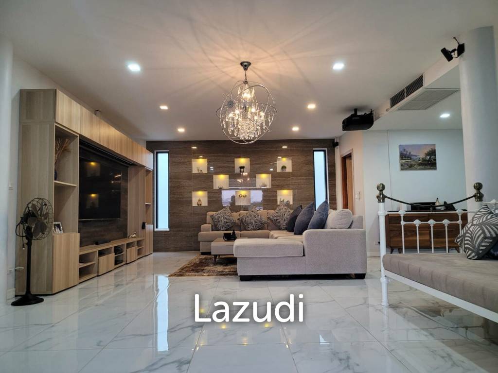 5 Bed Luxury Private Pool Villa in Khao Talo