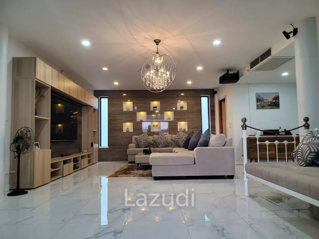 5 Bed Luxury Private Pool Villa in Khao Talo