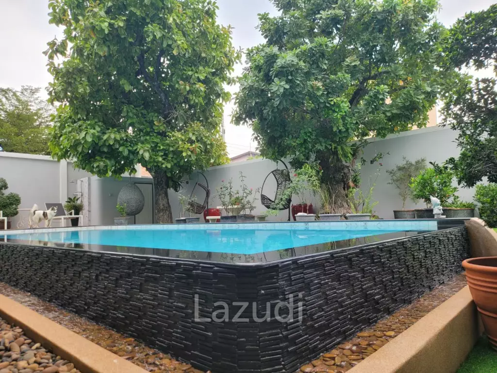 5 Bed Luxury Private Pool Villa in Khao Talo
