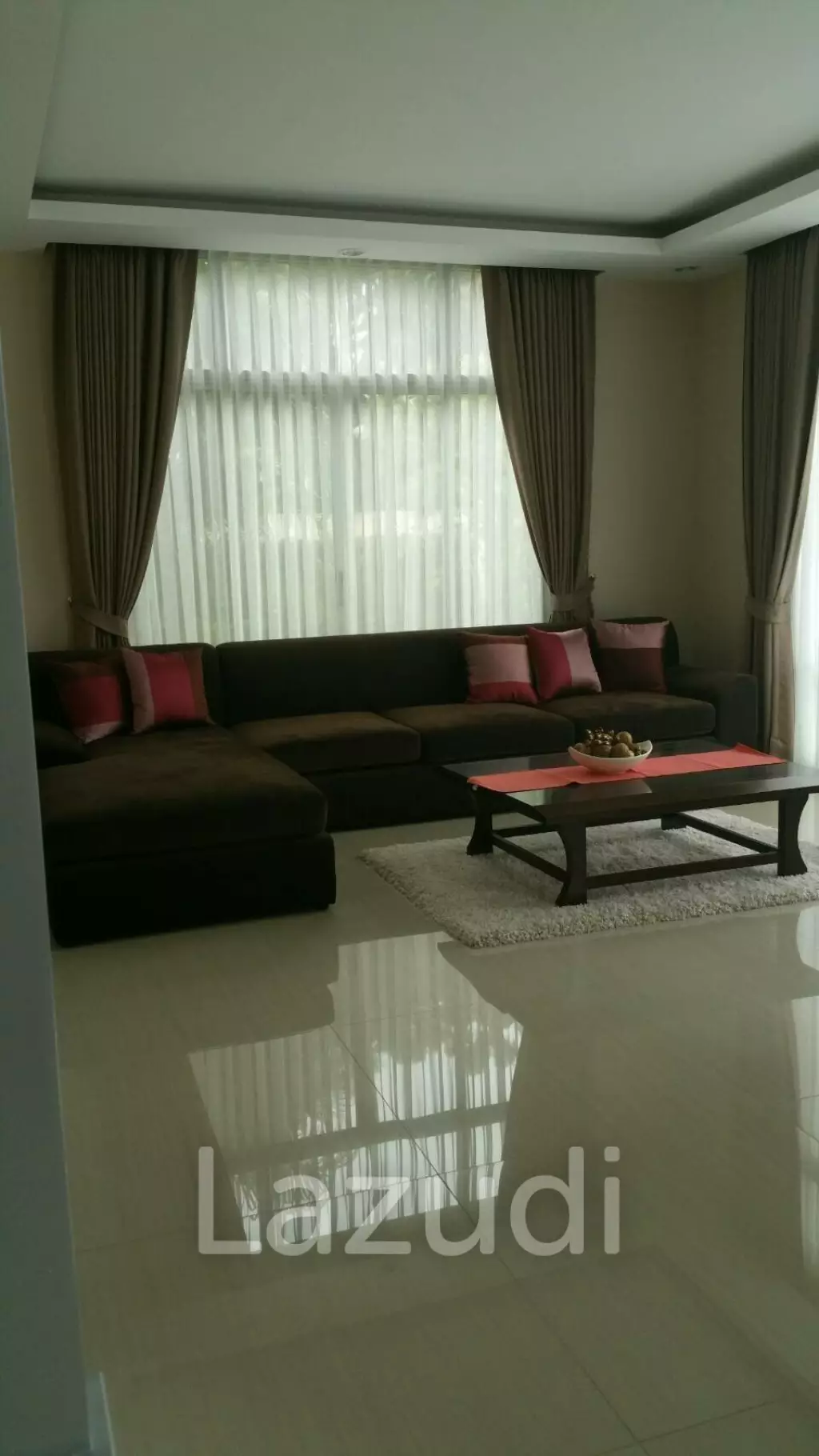 4 Bed 320 SQ.M Pool Villa in North Pattaya