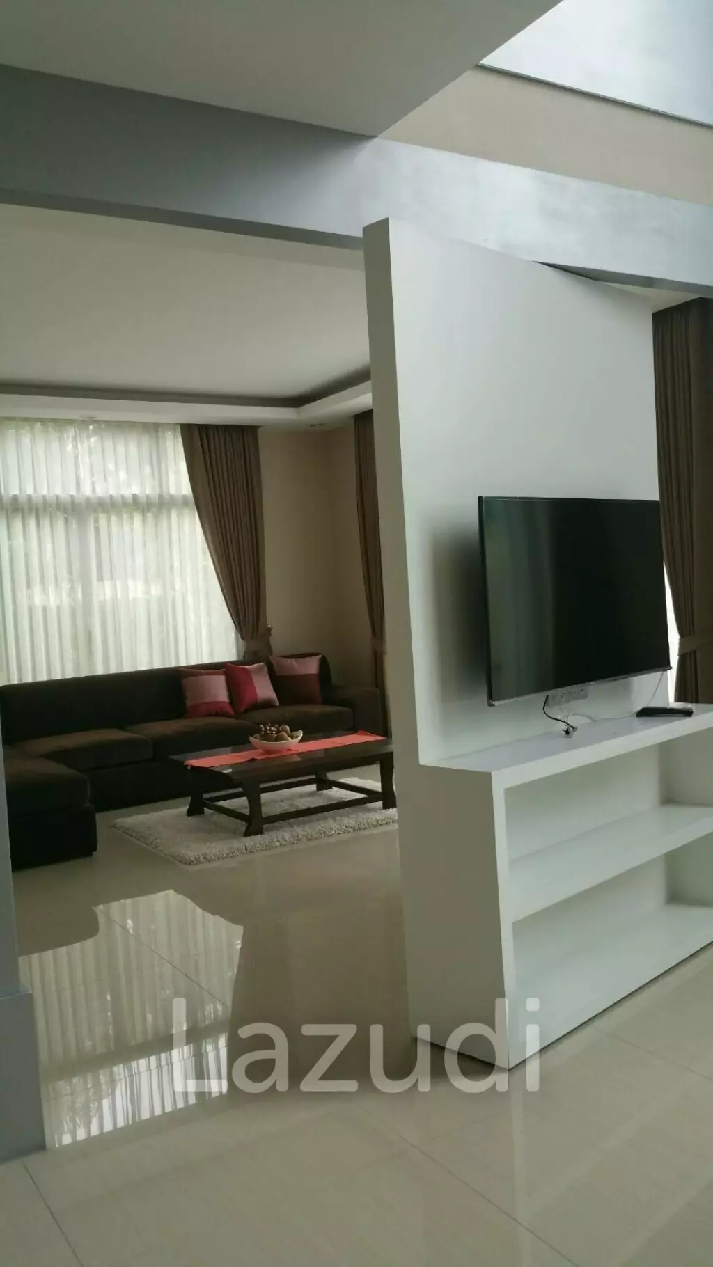 4 Bed 320 SQ.M Pool Villa in North Pattaya