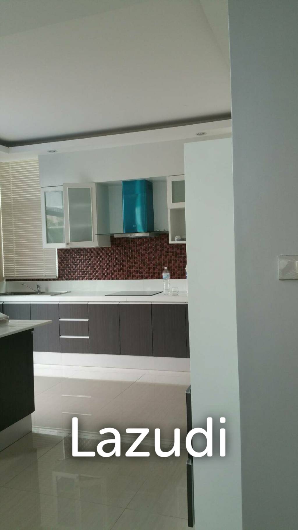 4 Bed 320 SQ.M Pool Villa in North Pattaya