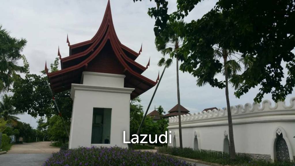 4 Bed 320 SQ.M Pool Villa in North Pattaya