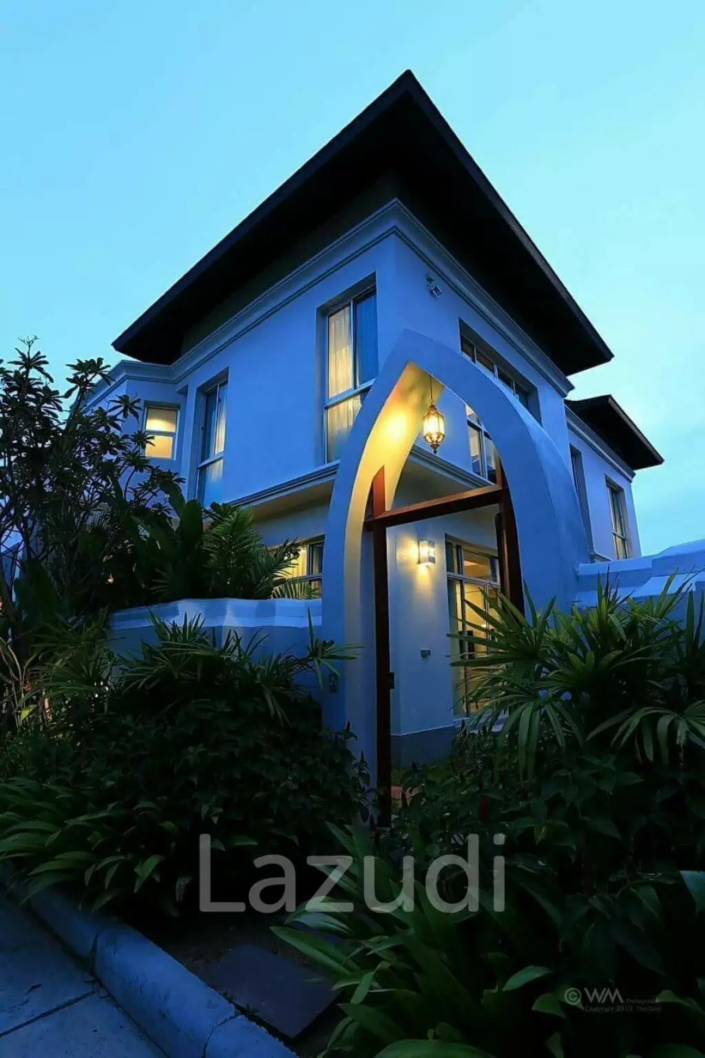 4 Bed 320 SQ.M Pool Villa in North Pattaya