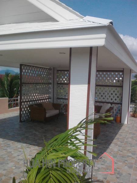 200 Sqm 5 Bed 4 Bath House For Sale in Cha Am