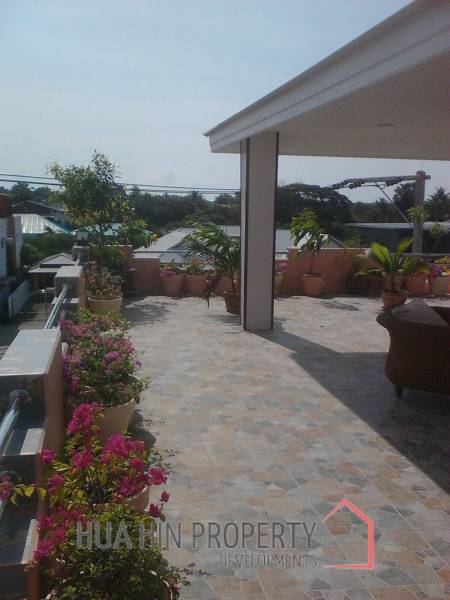 200 Sqm 5 Bed 4 Bath House For Sale in Cha Am