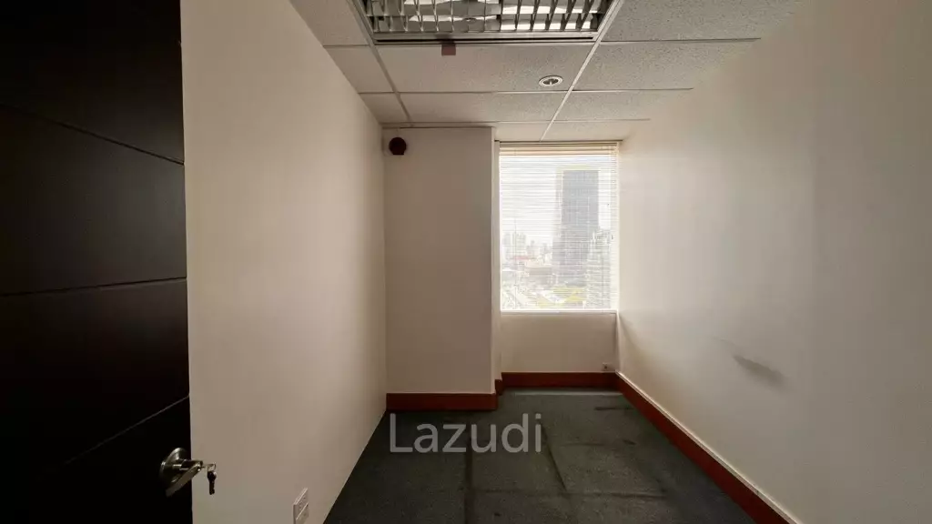 Office For Rent At Smooth Life Tower