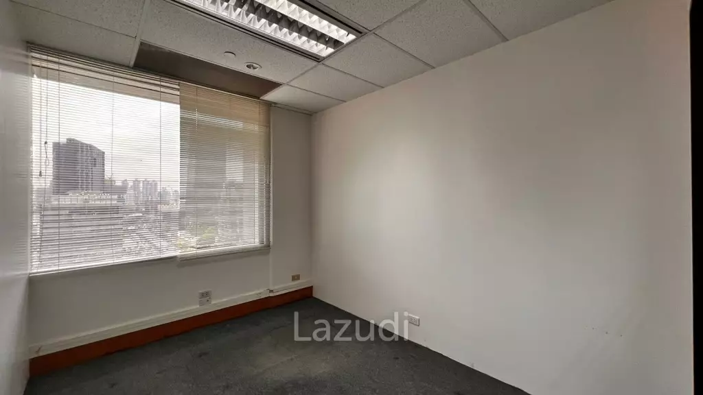 Office For Rent At Smooth Life Tower