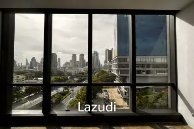 Office For Rent At Pipatanasin Building