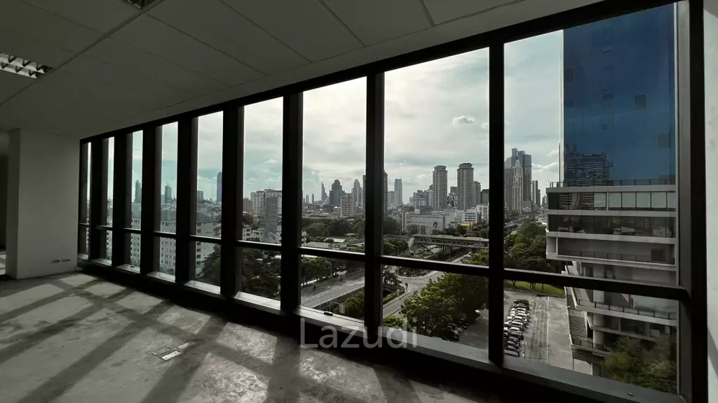 Office For Rent At Pipatanasin Building