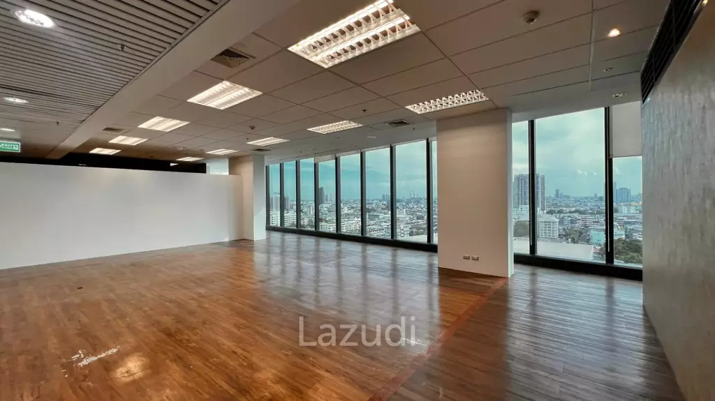 Office For Rent At Pipatanasin Building