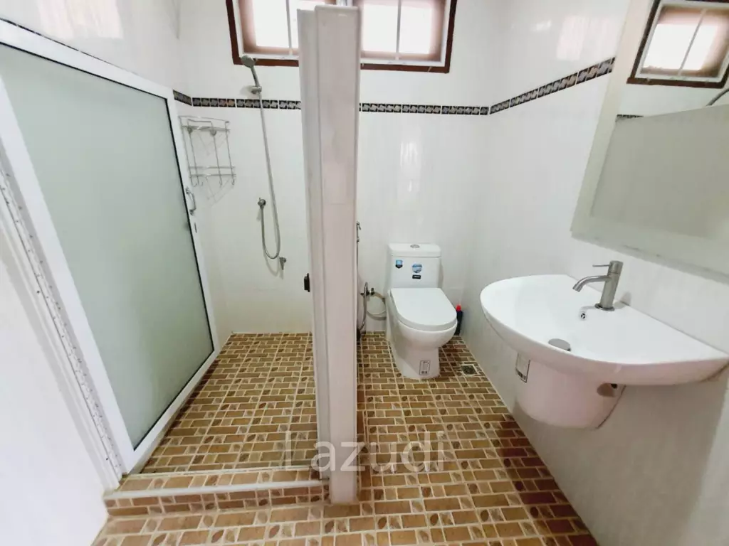 3 Beds Detached House for Sale at Tha-Sai