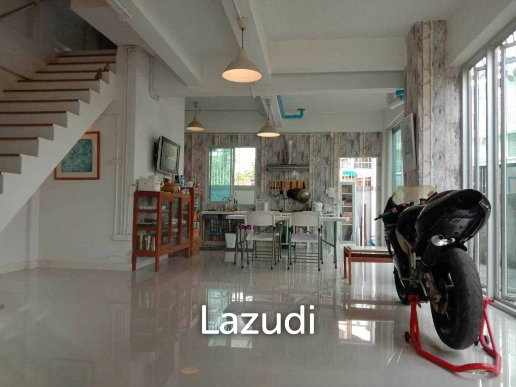 2 Bed 162 SQ.M Townhouse in Chiang Rai