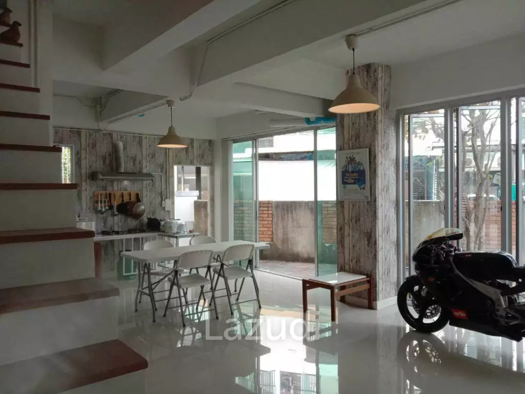 2 Bed 162 SQ.M Townhouse in Chiang Rai