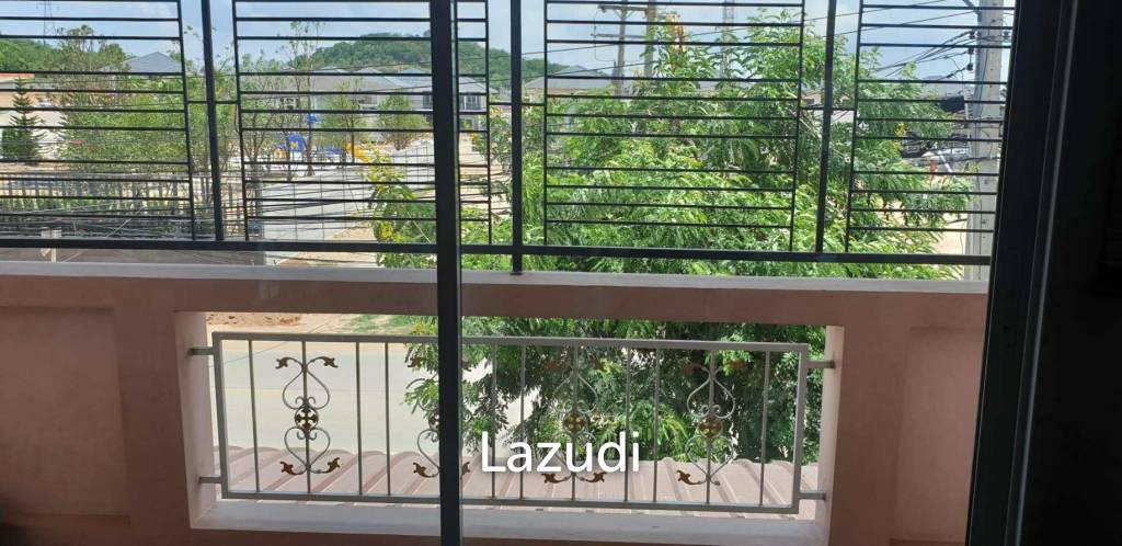 Commercial Office Double Unit for Sale