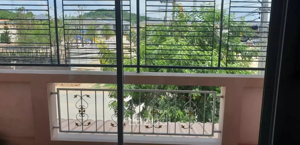 Commercial Office Double Unit for Sale