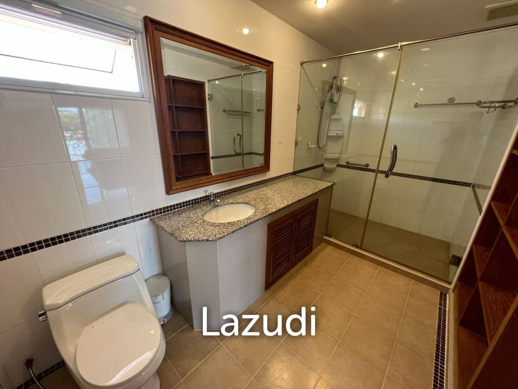 3 Bed 365 SQ.M Pool Villa on the Sea Side