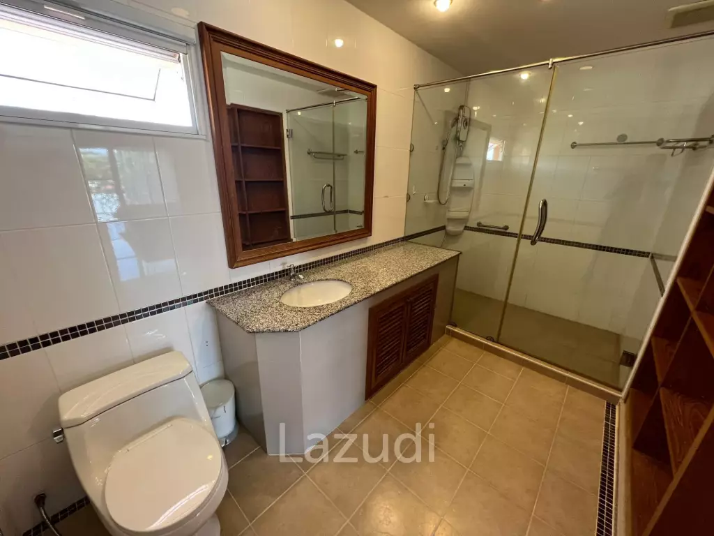 3 Bed 365 SQ.M Pool Villa on the Sea Side
