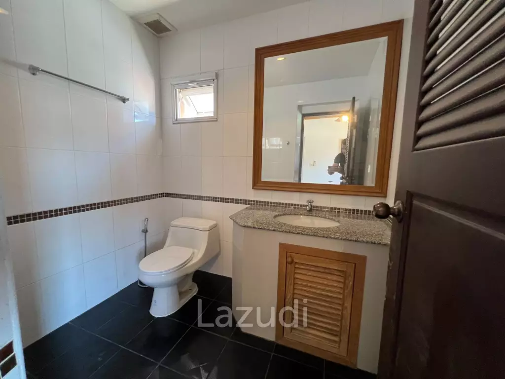 3 Bed 365 SQ.M Pool Villa on the Sea Side