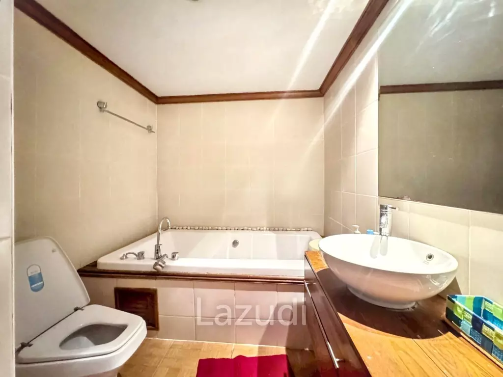 3 Bed 3 Bath 215 Sqm Condo For Sale