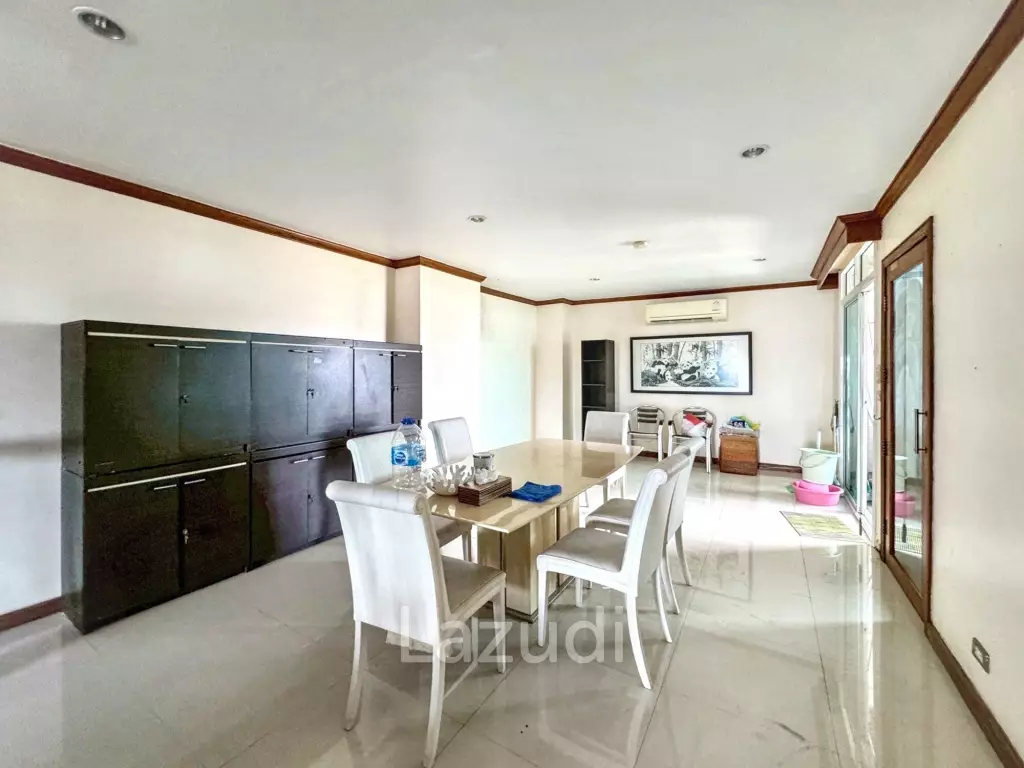 3 Bed 3 Bath 215 Sqm Condo For Sale