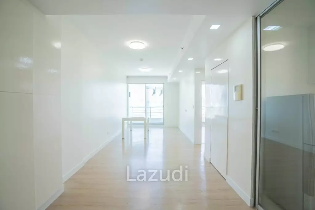 1 Bed 1 Bath 52.75 sqm Condo For Sale