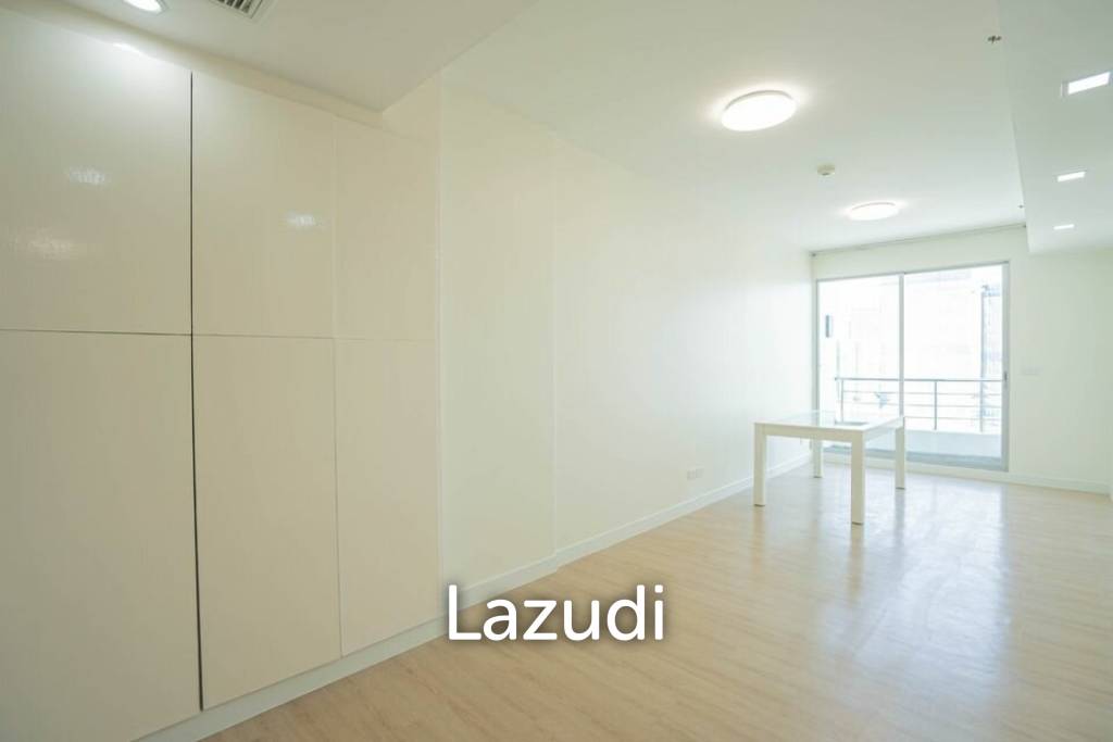 1 Bed 1 Bath 52.75 sqm Condo For Sale
