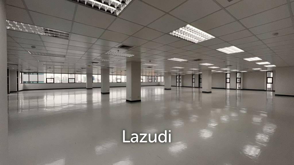 Office For Rent At Panjabhum Building