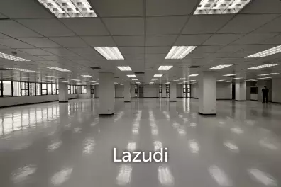 Office For Rent At Panjabhum Building