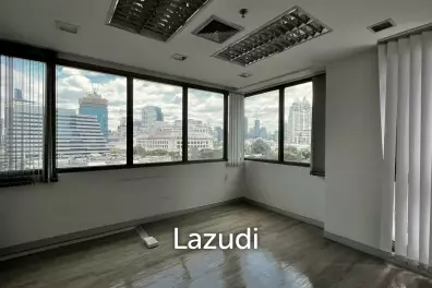 Office For Rent At Panjabhum Building