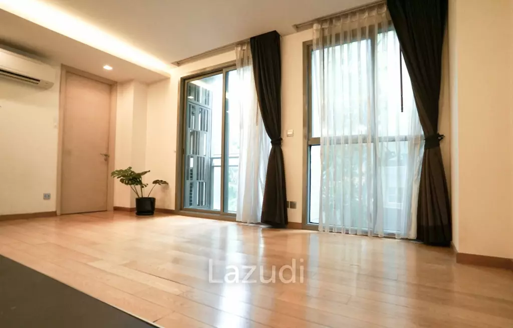 1 Bed 1 Bath 41.25 SQ.M Via Botani Condo