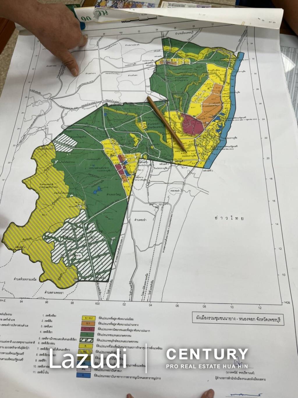 Land for sale at Cha-am 102 Rai