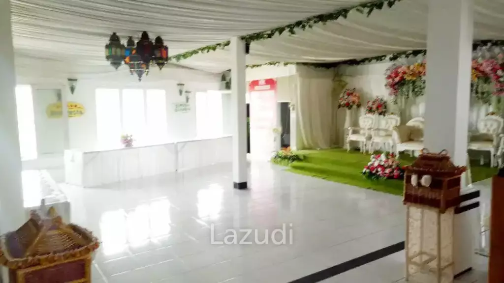 Rumah/Gedung Dijual Pinggir Jalan di Dampit Malang Dekat Stasiun Dampit, Pasar Baru Dampit, SMAN 1 Dampit