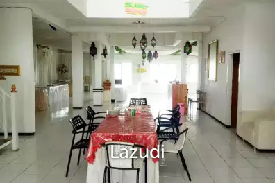 Rumah/Gedung Dijual Pinggir Jalan di Dampit Malang Dekat Stasiun Dampit, Pasar Baru Dampit, SMAN 1 Dampit