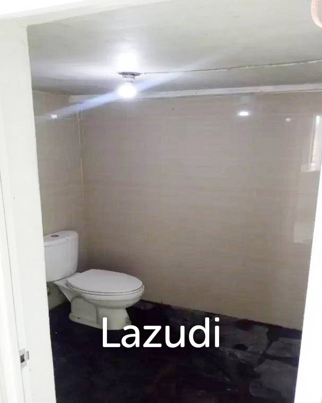 Rumah/Gedung Dijual Pinggir Jalan di Dampit Malang Dekat Stasiun Dampit, Pasar Baru Dampit, SMAN 1 Dampit