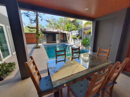 4 Bed Pool Villa - Rawai