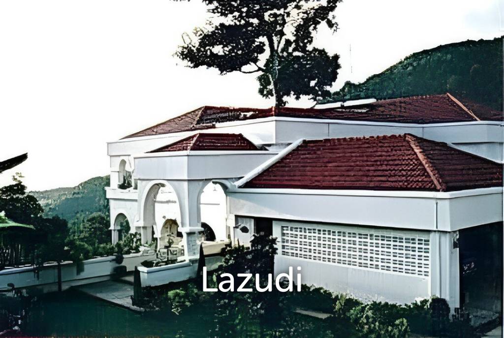 Magnificent Mediterranean Villa in Kata - Phuket