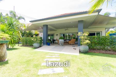 Stylish 3 bed villa in peaceful community