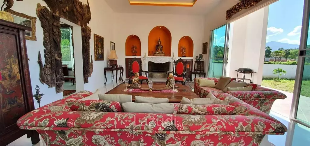 5 Bed Large Modern Villa in Mae Rim