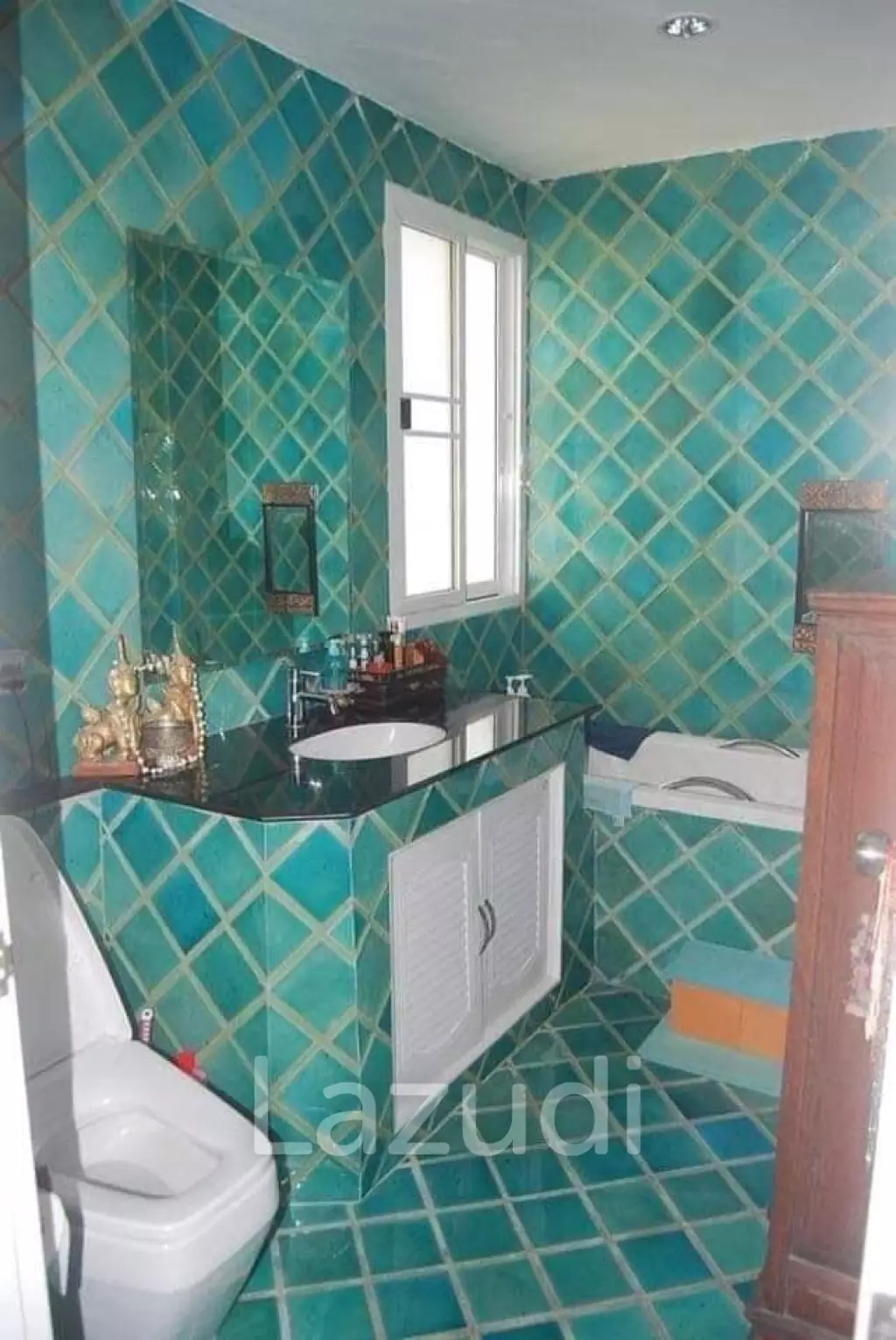 5 Bed Large Modern Villa in Mae Rim