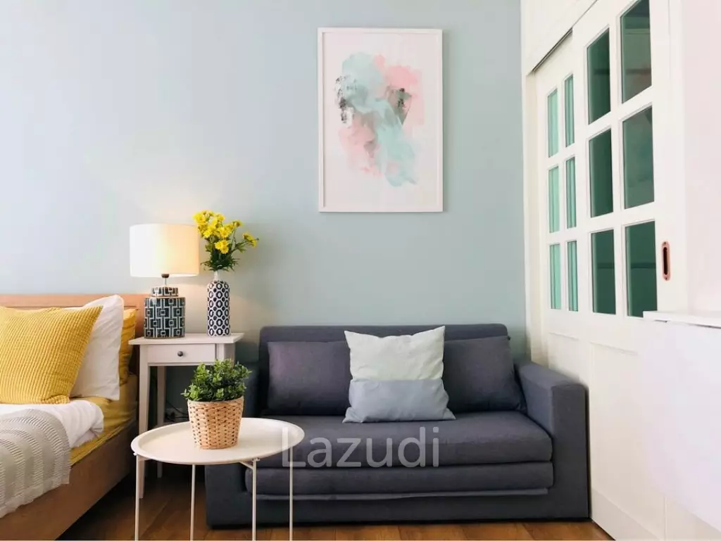 Studio 1 Bath 28 SQ.M Park Origin Phromphong