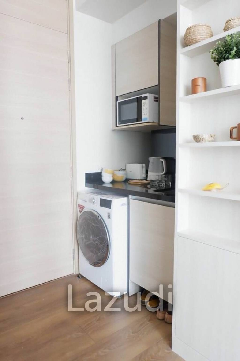 Studio 1 Bath 28 SQ.M Park Origin Phromphong